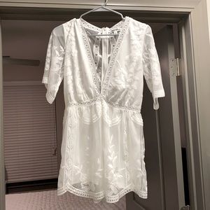 WILD HONEY High Quality White embroidered romper